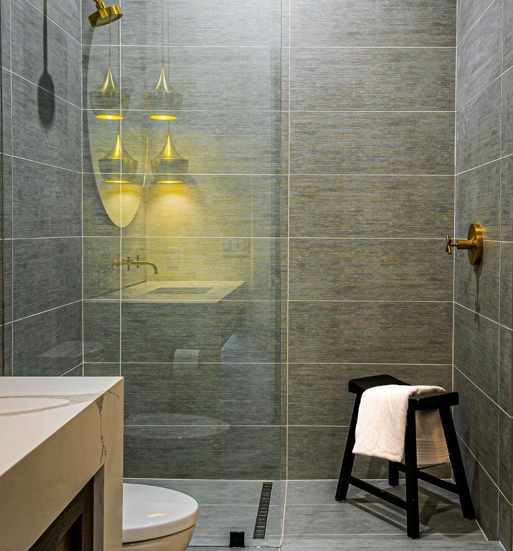 bathroom fitters W3 6DH